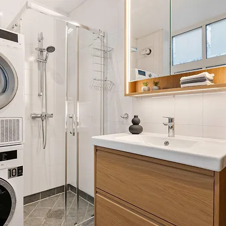 Apartment 5br Right Behind Unesco Bryggen And Floien Bergen